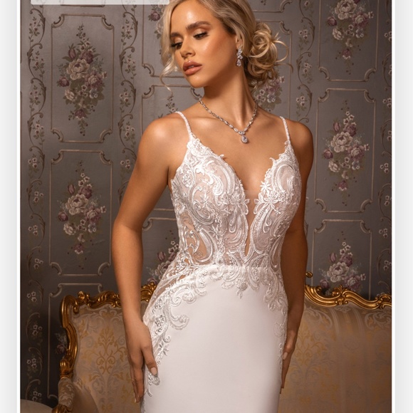 KittyChen Couture Bridal Wedding Dress Gown - Picture 3 of 12